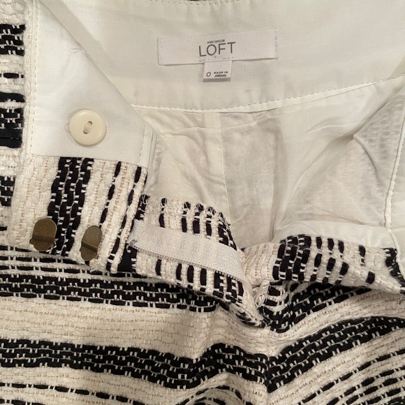 Loft Knit Shorts - Picture 3 of 3